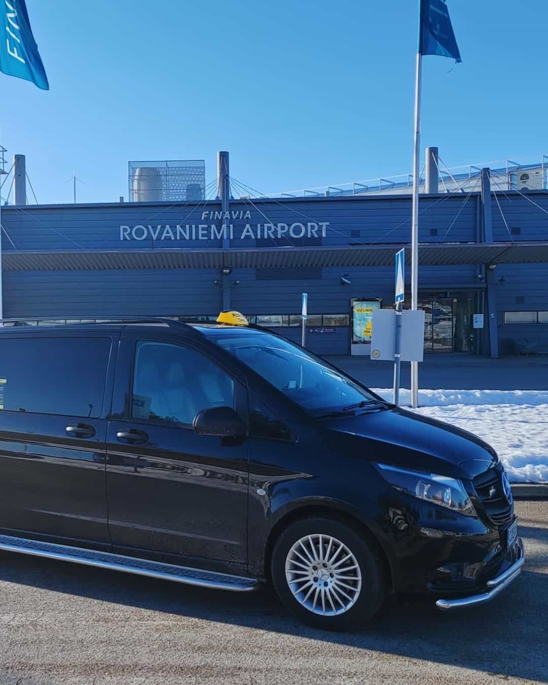 Custom taxi service itinerary in Lapland Finland