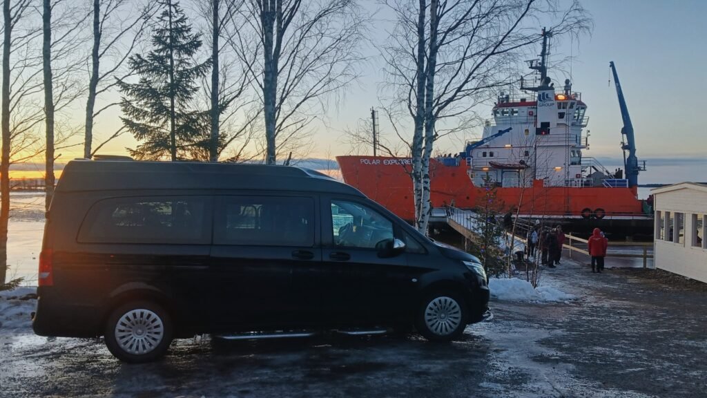 Minivan airport transfer for families arriving in Rovaniemi Lapland