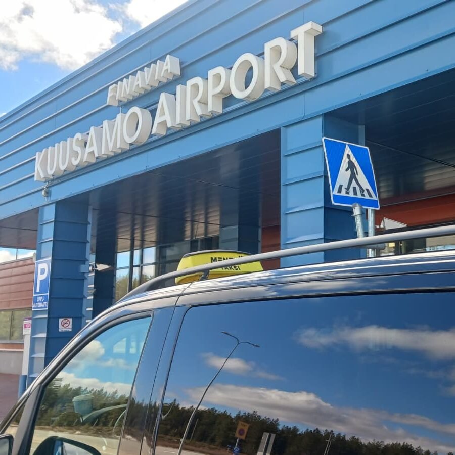 Kuusamon Lentokenttä